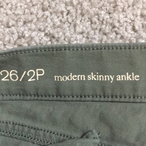 Loft Olive Straight Leg Petite Pants - Picture 2 of 4